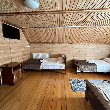 дан Hotel Dragobrat